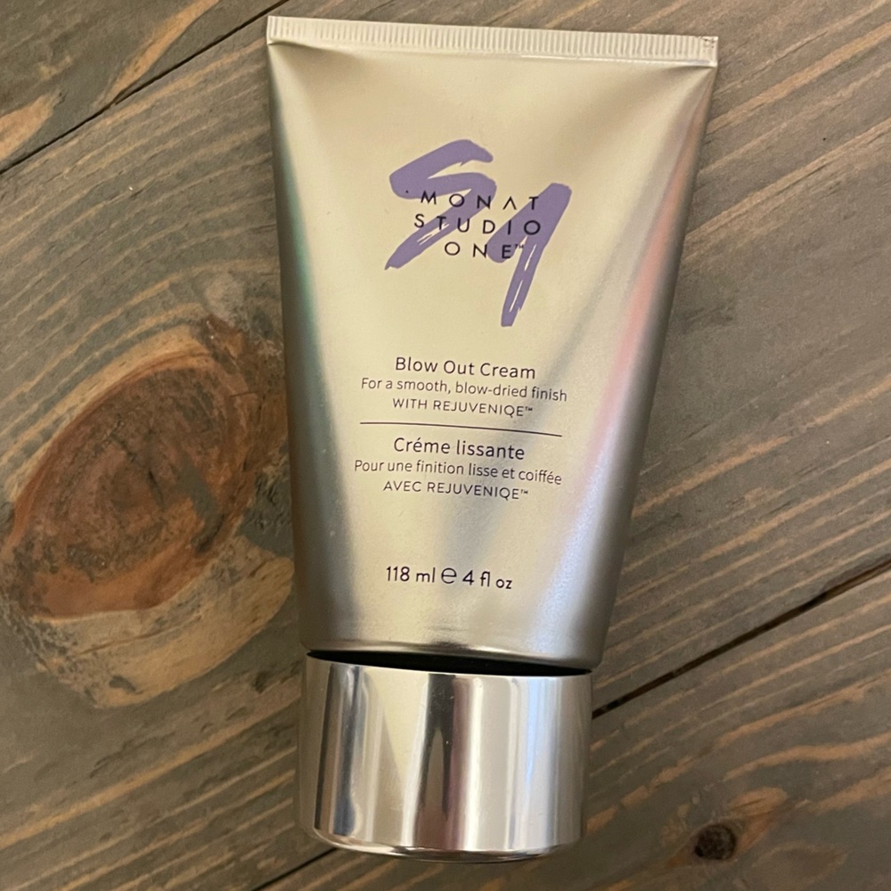 MONAT Blow Out Cream